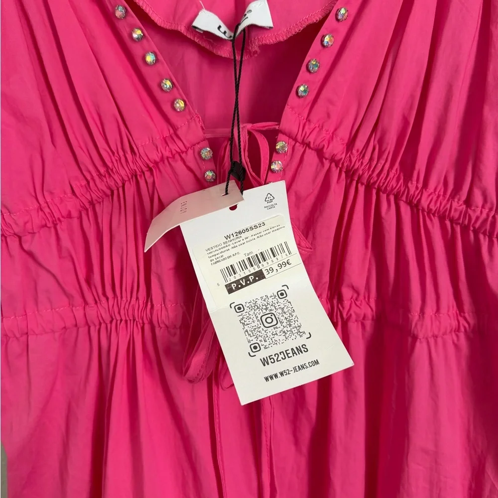 Pink maxi dress with ruffles and stepped skirt - Picture 6 of 11
